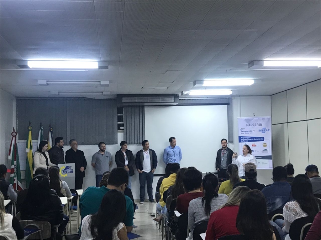 PALESTRA DE LANÇAMENTO DO PROGRAMA VAREJO MAIS EM AÇÃO