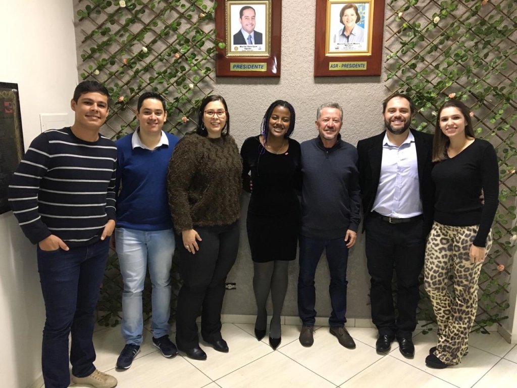 REPRESENTANTES DA ACEJAN E ACEJAN JOVEM PARTICIPAM DA POSSE DIRETORIA ROTARACT JANDAIA DO SUL.