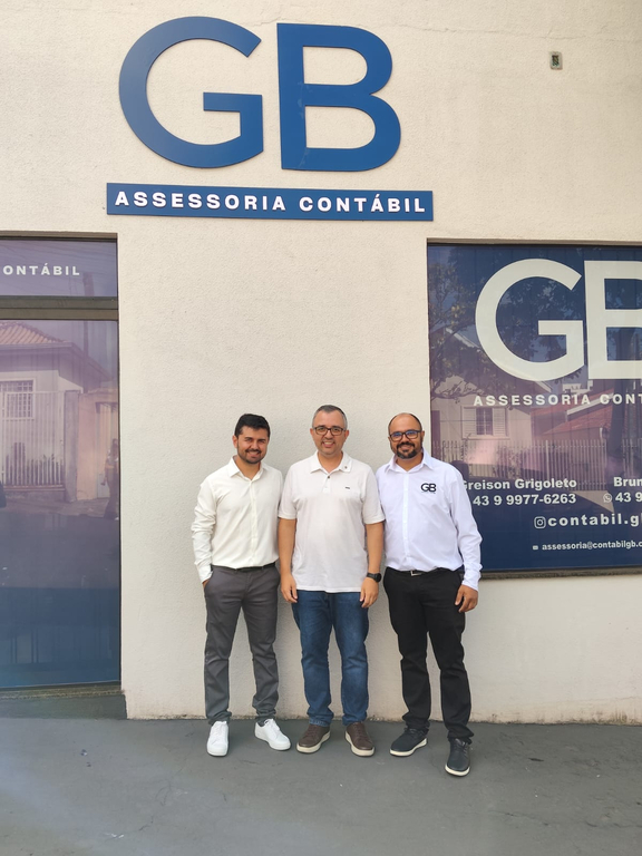 PRESIDENTE DA ACEJAN PRESTIGIA INAUGURAÇÃO DA GB ASSESSORIA CONTÁBIL