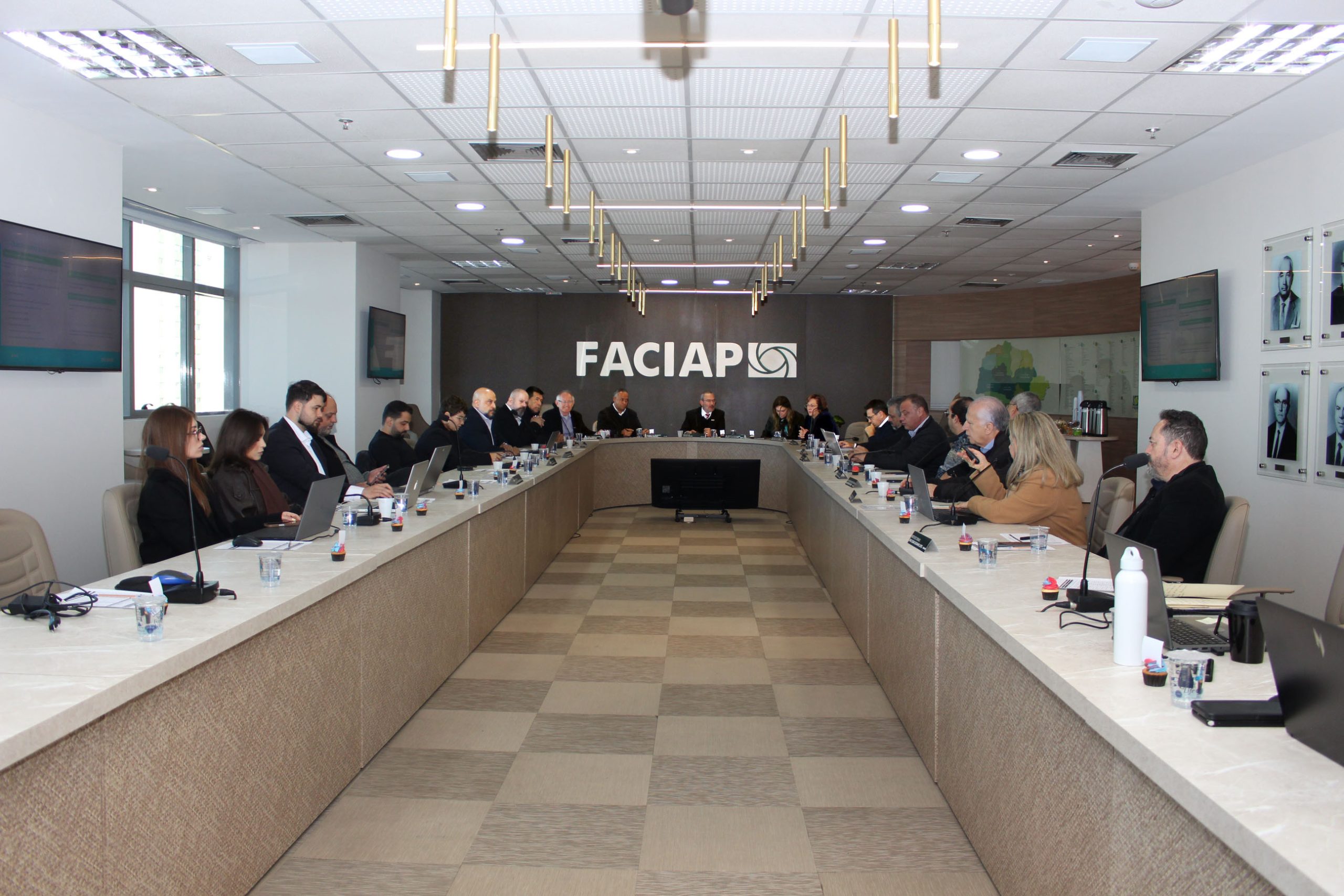 Faciap reforça atuação institucional e inicia construção de propostas para as eleições de 2026