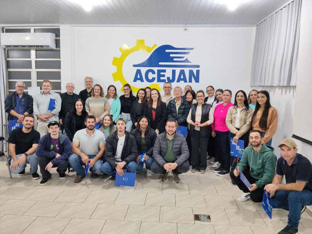PALESTRA SOBRE FIDELIZAÇÃO E PREFERÊNCIA DOS CLIENTES REUNE EMPREENDEDORES NA ACEJAN